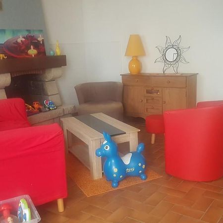 Villa Au Rayon De Soleil Trédias Exterior foto